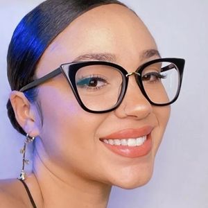 Women Fashion Glasses